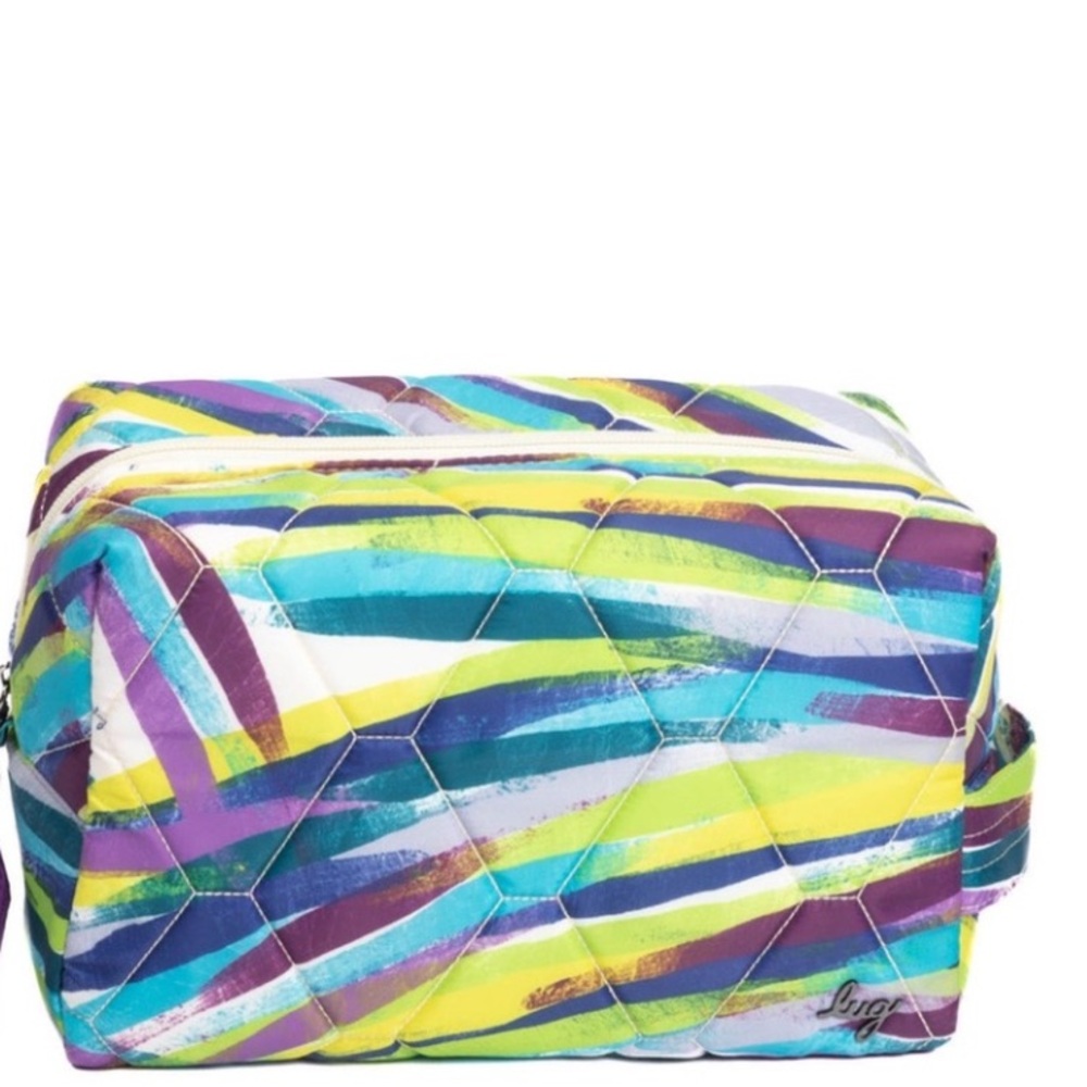 FreeBumperCosmeticCase w/matching RoverXLpurchase. Missing original zipperPuller - Picture 4 of 5